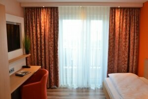 Premium-Einzelzimmer  mit Balkon, Quelle: (c) Hotel Bergwirt