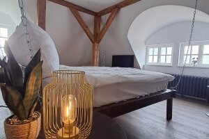 Schwebebett im Schloss, Quelle: (c) Schloss Krugsdorf Golf & Hotel