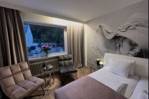 Wellness Doppelzimmer mit Balkon, Quelle: (c) Hotel Schwanenweiher