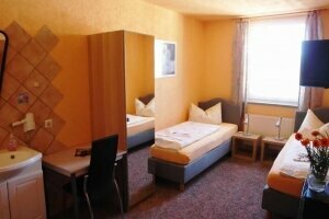 Zweibettzimmer, Quelle: (c) Hotel-Pension Grüne Linde