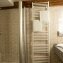 Dusche, WC, Fön, Handtuchheizung, Quelle: Hotel-Restaurant-Aquarium