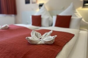 Classic Doppelzimmer mit Balkon oder Terrasse, Quelle: (c) Hotel zur Therme