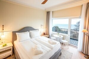 Deluxe Zimmer mit Balkon & Meerblick , Quelle: (c) Strandhotel Ahlbeck 