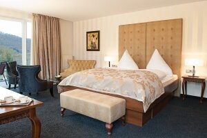 Deluxe-Doppelzimmer mit Wellnessdusche, Quelle: (c) Moselstern****Parkhotel 'Krähennest'