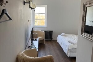 Doppelzimmer im Schloss mit Badewanne, Quelle: (c) Schloss Krugsdorf Golf & Hotel
