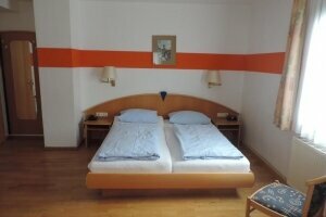 Doppelzimmer, Quelle: (c) Gasthof-Hotel Rebstock