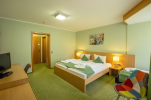 Dreibettzimmer, Quelle: (c) Panorama Hotel Winterberg