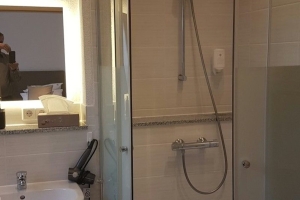 Doppelzimmer mit Klimaanlage, Quelle: (c) Steakhüsli Hotel-Restaurant