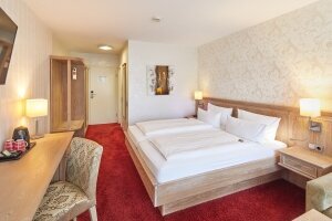 Doppelzimmer mit Balkon, Quelle: (c) Parkhotel zum Stern
