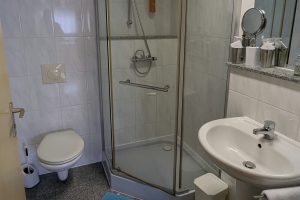 Doppelzimmer mit Küche, Quelle: (c) Steakhüsli Hotel-Restaurant