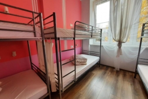 Bett im Frauenschlafsaal mit 6 Betten #10, Quelle: (c) Lorf Hostel&Apartments