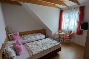 Familienzimmer mit Küche, Quelle: (c) Steakhüsli Hotel-Restaurant