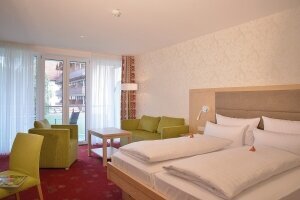 Komfort Doppelzimmer mit Balkon, Quelle: (c) Parkhotel zum Stern