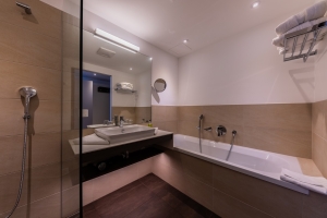 Premium-Doppelzimmer mit Balkon, Quelle: (c) Pytloun Schlosshotel Weikersdorf