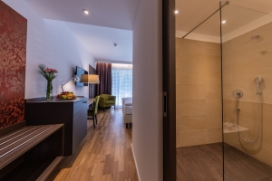 Premium-Doppelzimmer mit Balkon, Quelle: (c) Pytloun Schlosshotel Weikersdorf