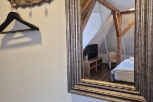 Schwebebett im Schloss, Quelle: (c) Schloss Krugsdorf Golf & Hotel