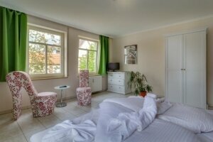 Suite mit Whirlpool & Wasserbett, Quelle: (c) Romantisches Geniesser Hotel Dübener Heide