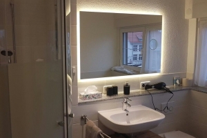 Suite mit Balkon, Quelle: (c) Steakhüsli Hotel-Restaurant