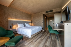 Superior Zimmer mit Balkon, Quelle: (c) Meiser Design Hotel