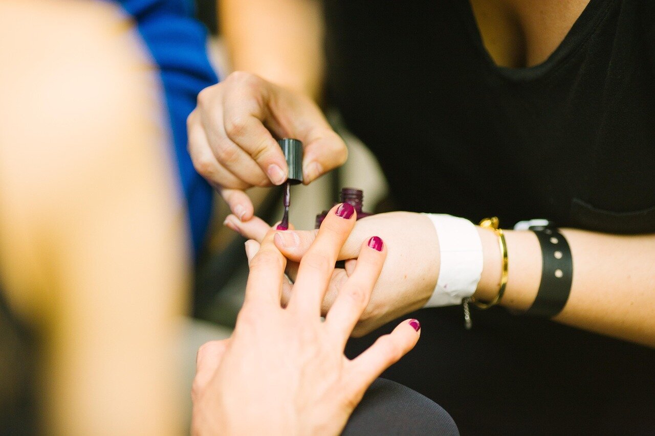 Frau Auge mit schönen Make-up und lange Wimpern. Wimperntusche Brus