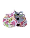 Baby Clogs mit Blumenmuster » günstige Kinderschuhe » Kinder Badeschlappen » Schuhe für Babys & Kleinkinder » Badelatschen mit Riemen und Cut-Outs - M